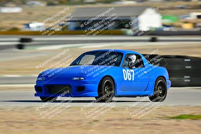 media/Dec-13-2025-Extreme Speed (Sat) [[d129ecb0b9]]/Beginner/Session 2 (Turn 4)/